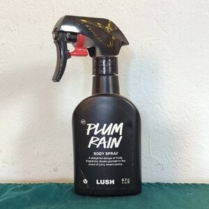 LUSH Plum Rain Body Spray - Black